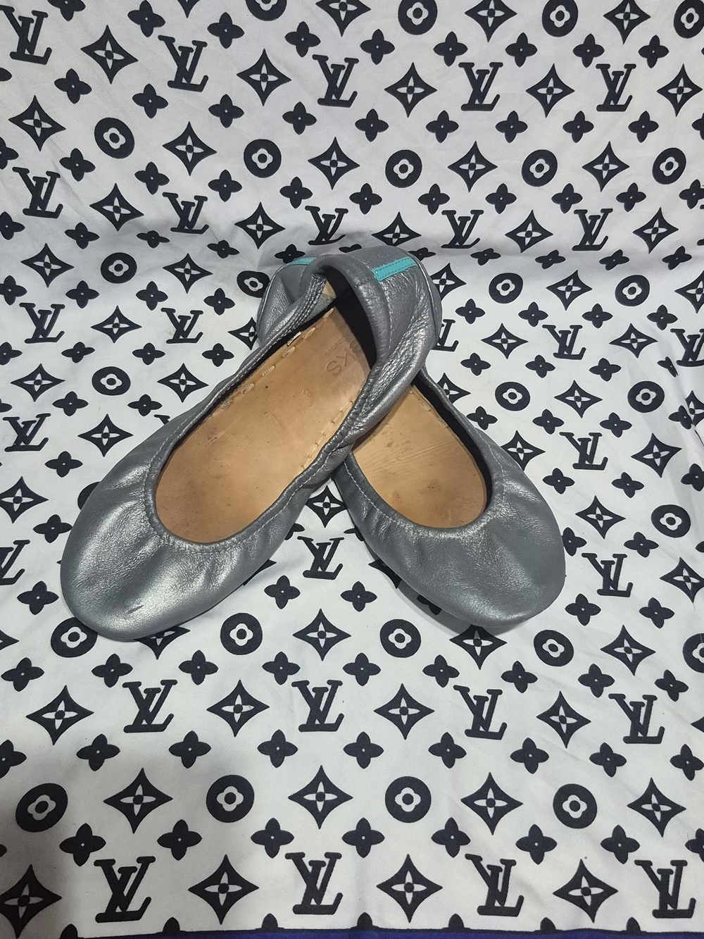 Tieks Pewter Leather Ballet Flats with Teal Tab